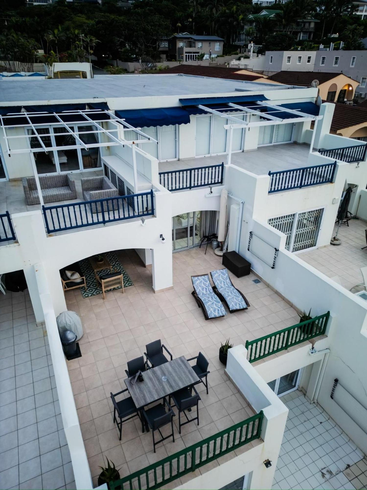 Skiathos At Beachfront Apartments In Shakas Rock バリート エクステリア 写真